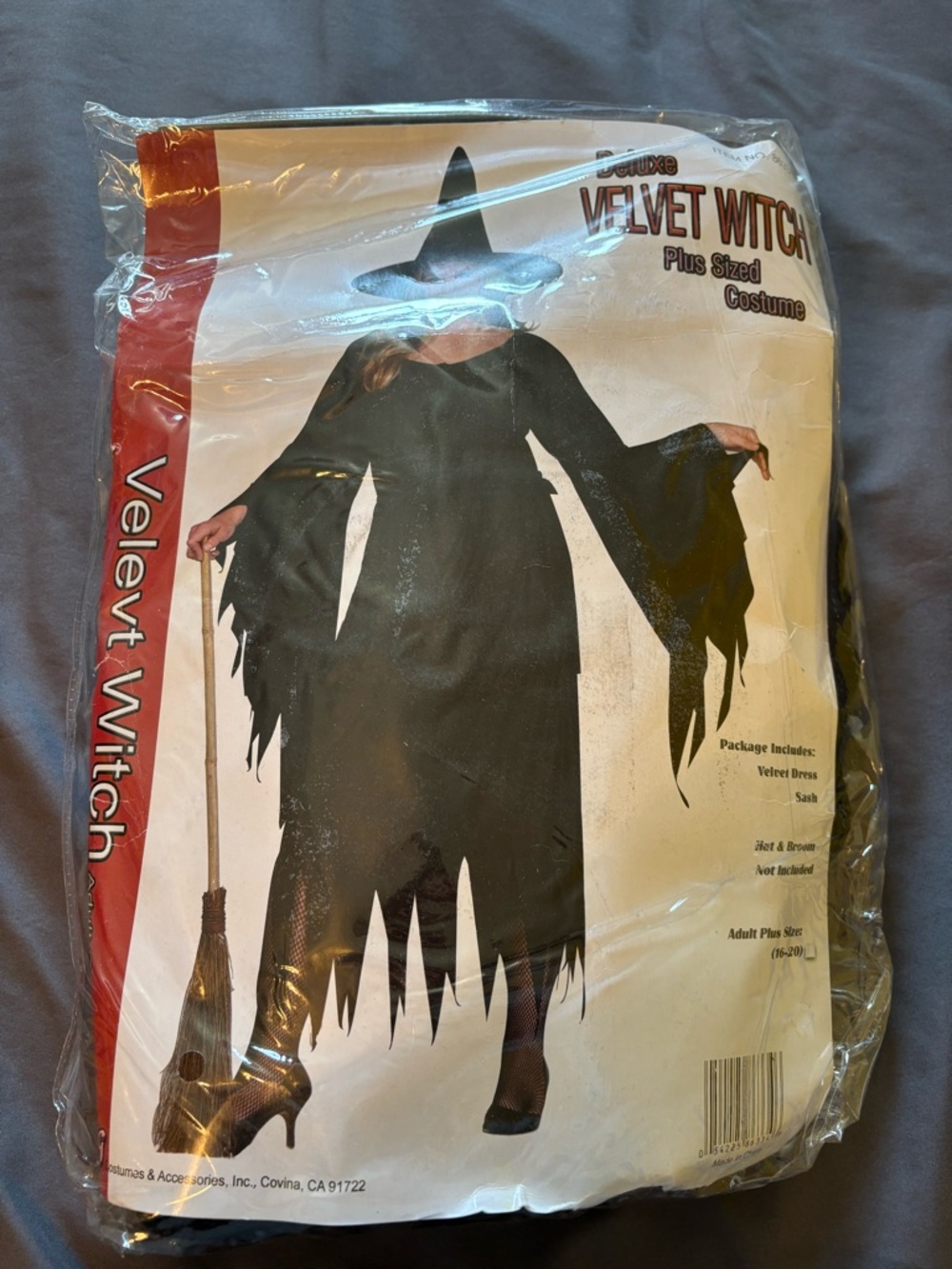 Plus Size Velvet Witch Dress - Black